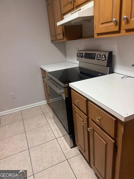 Building Photo - 330 Herndon Way