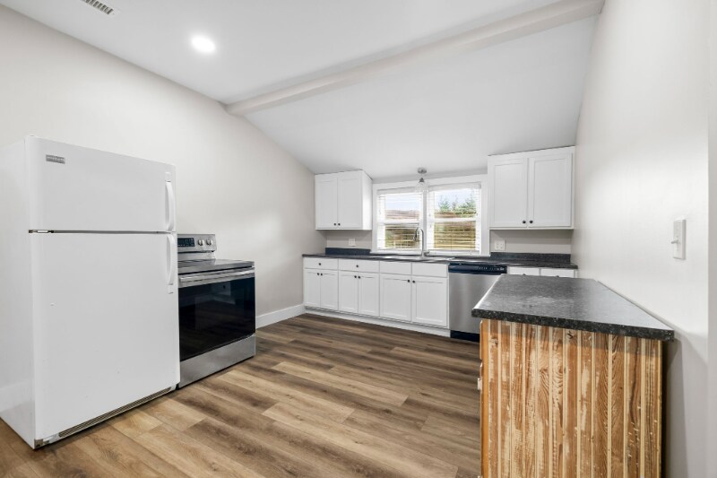 Building Photo - 2811 Locust Hill Rd