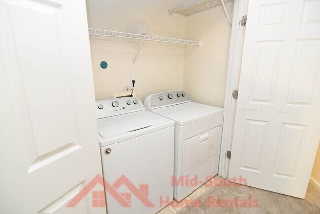 Building Photo - 1342 Harbor Park Dr