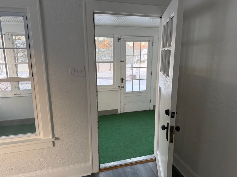 Building Photo - 236 Glenmont Rd