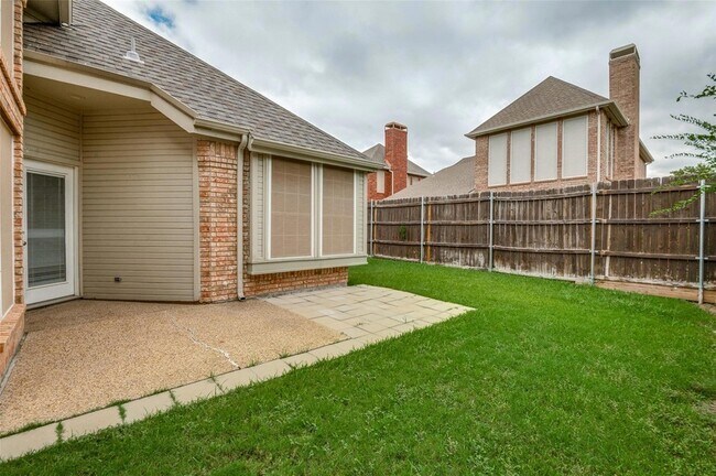 Building Photo - 7700 Windmere Ct