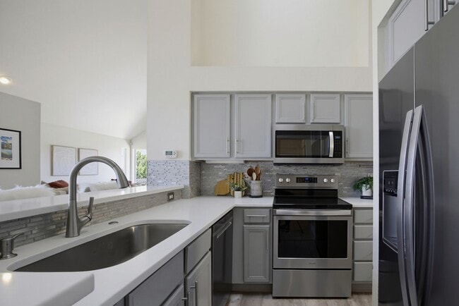 Building Photo - 5170 S Surprise Way