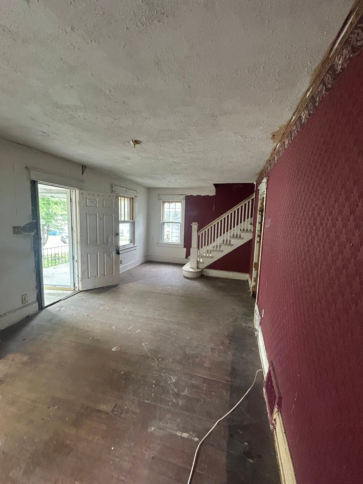 Building Photo - 560 Highland Ave