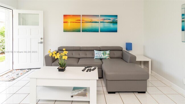 Building Photo - 1461 NW 10th St