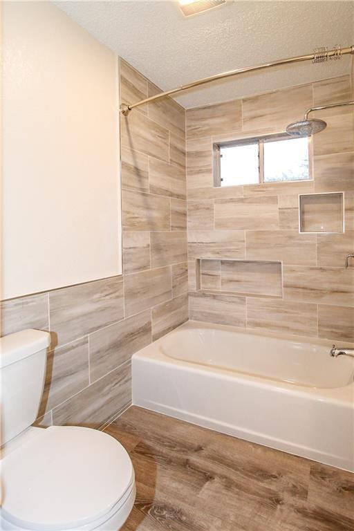 Building Photo - 900 Sweetwater River Dr