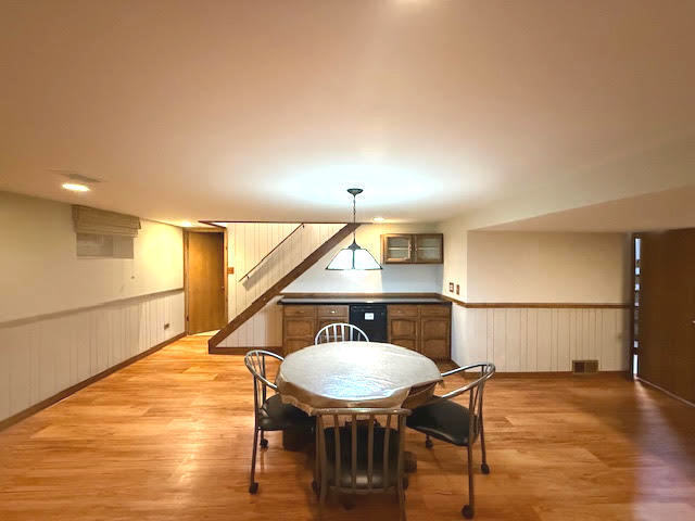 Building Photo - 810 S Edgewood Ln