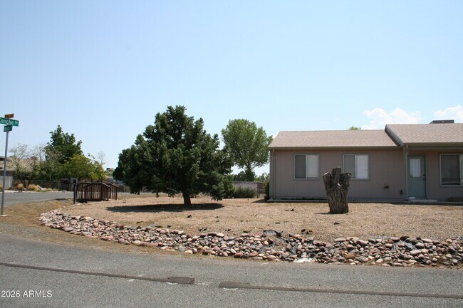Building Photo - 8901 E Waco Ct