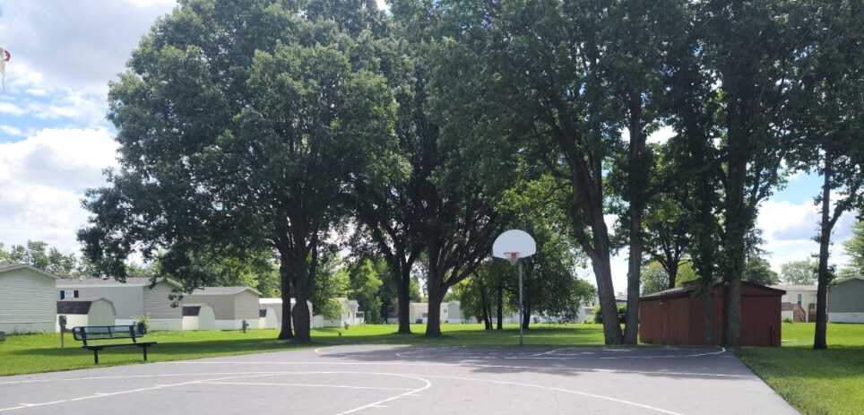 Building Photo - 6617 S Kimberly Dr