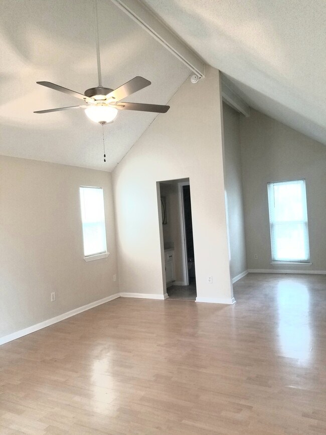 Building Photo - 2473 Wattle Tree Rd W