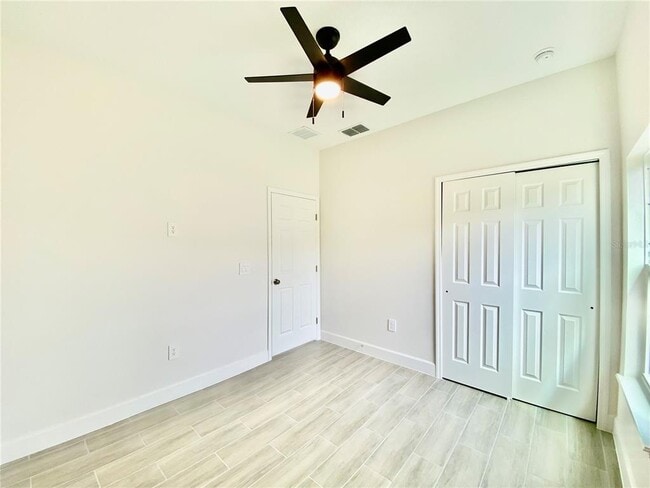 Building Photo - 10002 Massey St