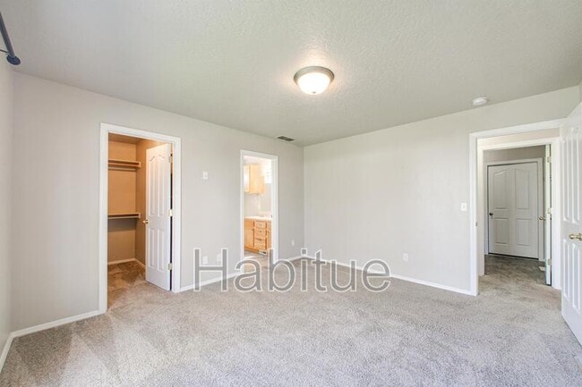 Building Photo - 13350 W Fringetree St