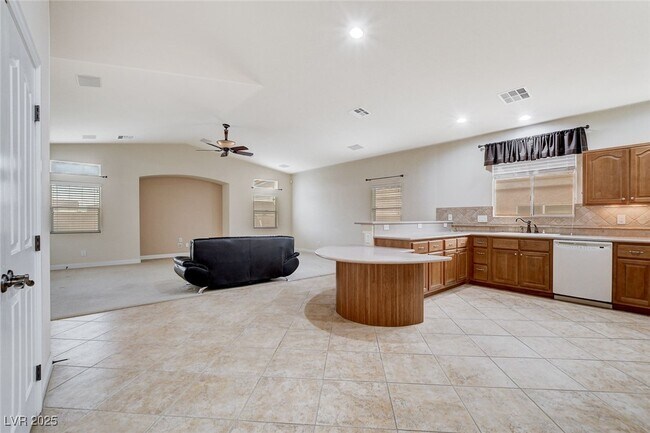 Building Photo - 5648 Dorian Black Ave