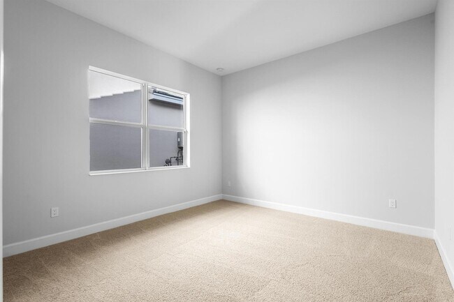 Building Photo - 14208 Lacebark Ln