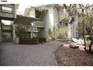 Building Photo - 2707 Valmont Rd