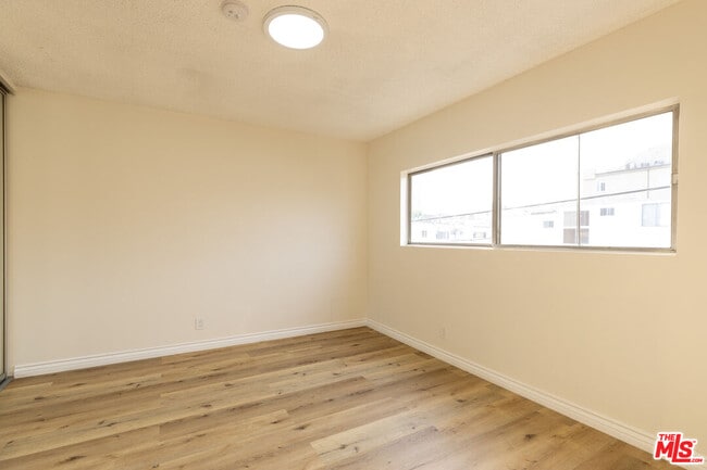 Building Photo - 1295 Federal Ave