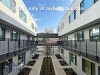 Building Photo - Fully remodeled studio apartment in gated ...