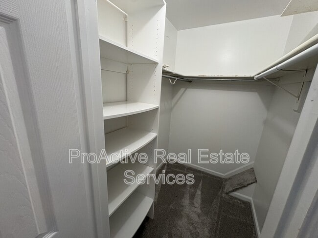 Building Photo - 1501 Antler Cir