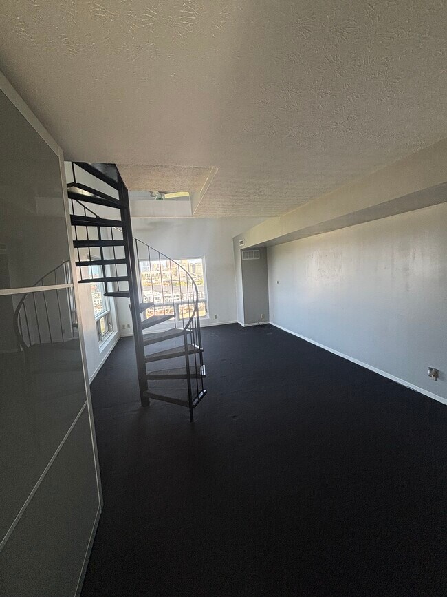 Building Photo - #409 Grove Court