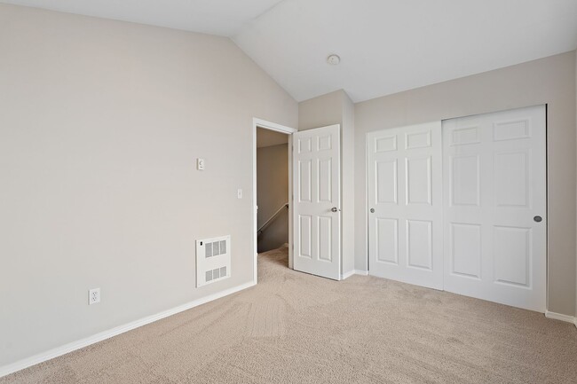 Building Photo - 11710 Greenwood Ave N