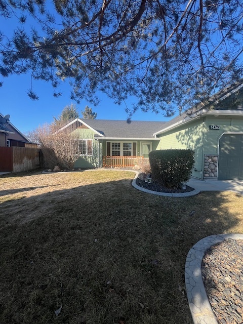 Building Photo - 4 Bed 2 Bath in Nampa!