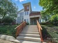 Building Photo - 708 Cross Trl Dr