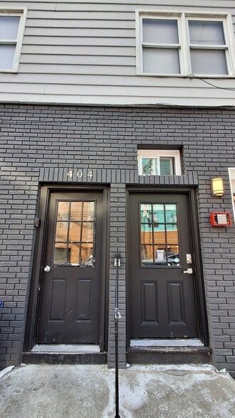 Exterior - 404 Madison St