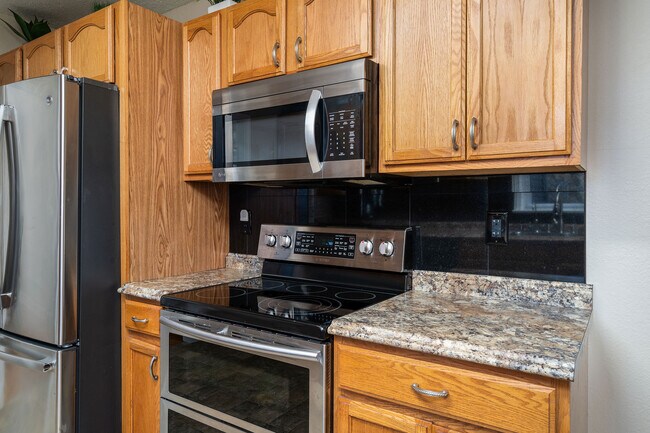 Building Photo - 487 Kentucky Ave