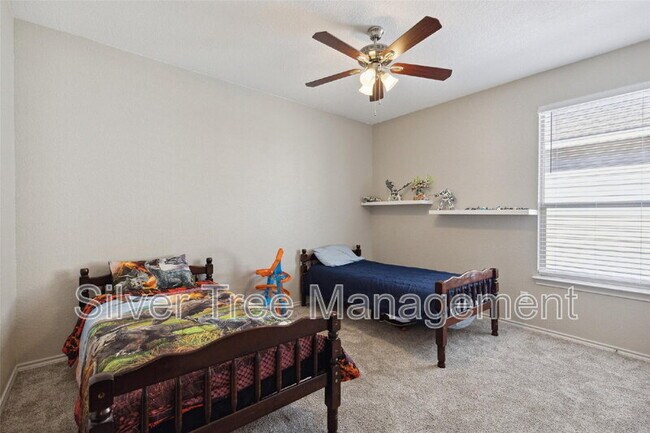 Building Photo - 1416 Elkford Ln