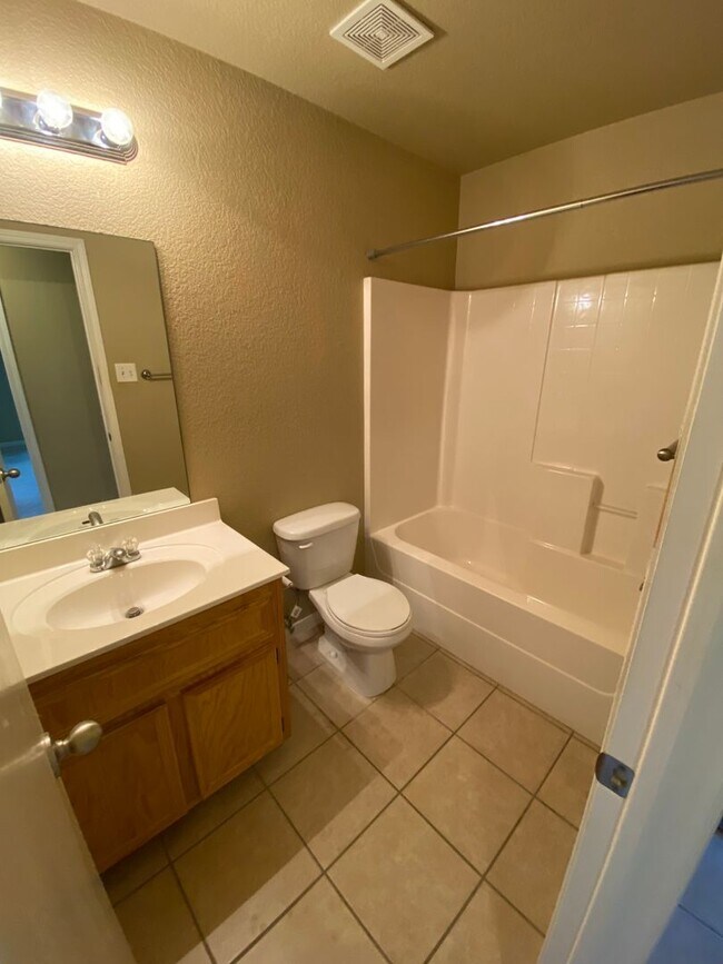 Building Photo - 2501 Cody Poe Rd