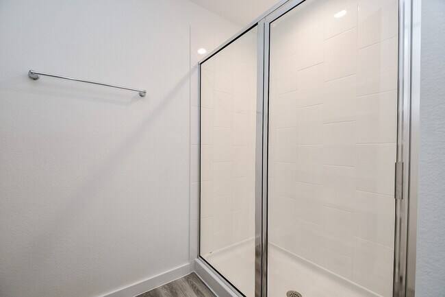 Building Photo - 3024 Crown Gate Dr