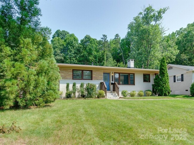 Building Photo - 3921 Sheffield Dr
