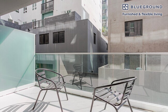 Building Photo - 3838 Dunn Dr