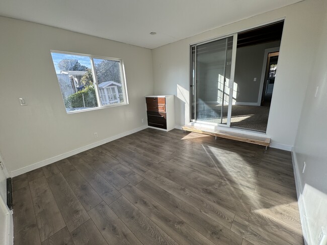 Bonus room off Master Bedroom - 313 E View St