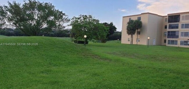 Building Photo - 9273 SW 8th St