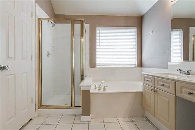 Building Photo - 3516 Kales Ln