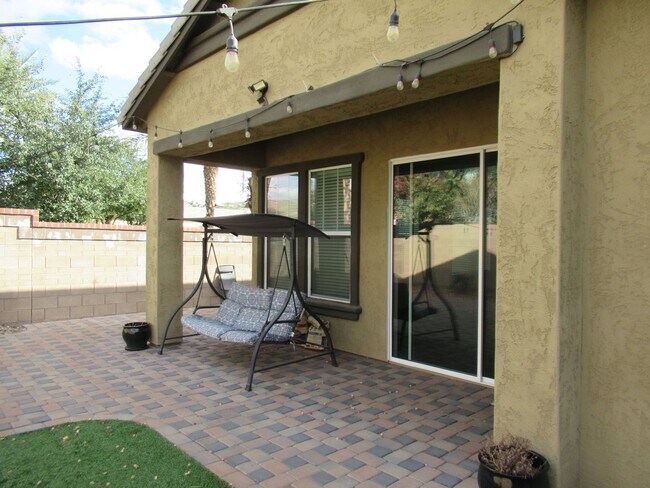 Building Photo - MULBERRY