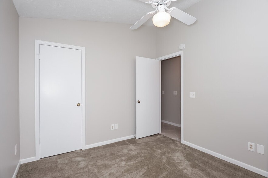 Building Photo - 1012 Cameo Crest Ln