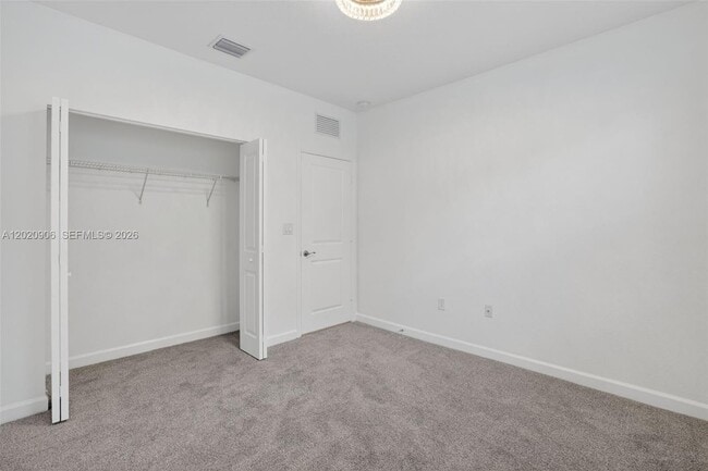 Building Photo - 2371 SE 1st Ct