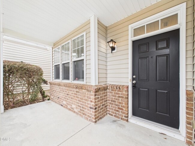 Building Photo - 302 Meeting Hall Dr