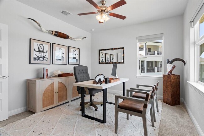 Building Photo - 211 Abbeyville Walk