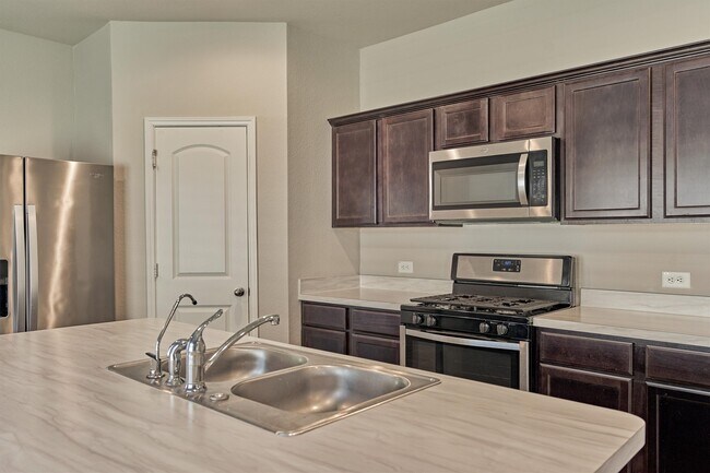 Building Photo - 22630 Winter Maple Trl