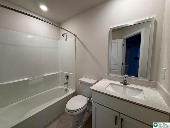 Building Photo - 4934 Brookside Ct