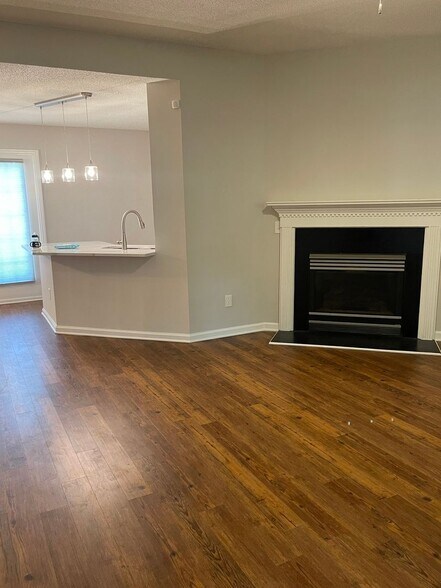 Building Photo - 5521 Fieldcross Ct