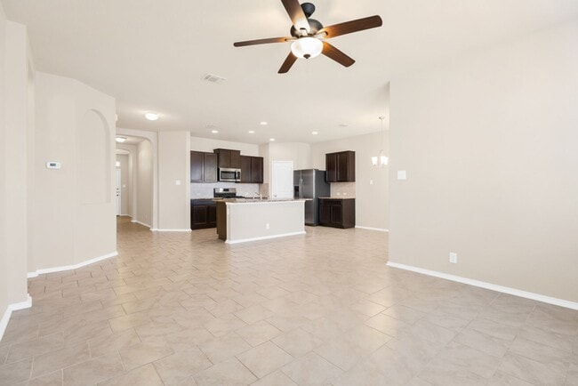 Building Photo - 515 Sage Thrasher