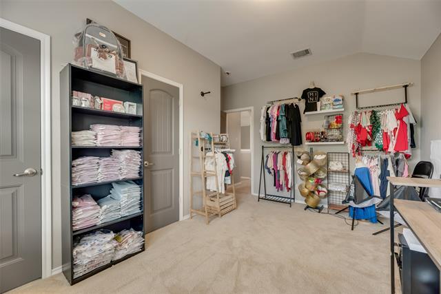 Building Photo - 404 Fountain View Ln