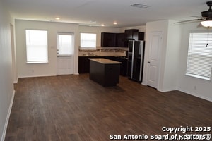 Building Photo - 6570 Legato