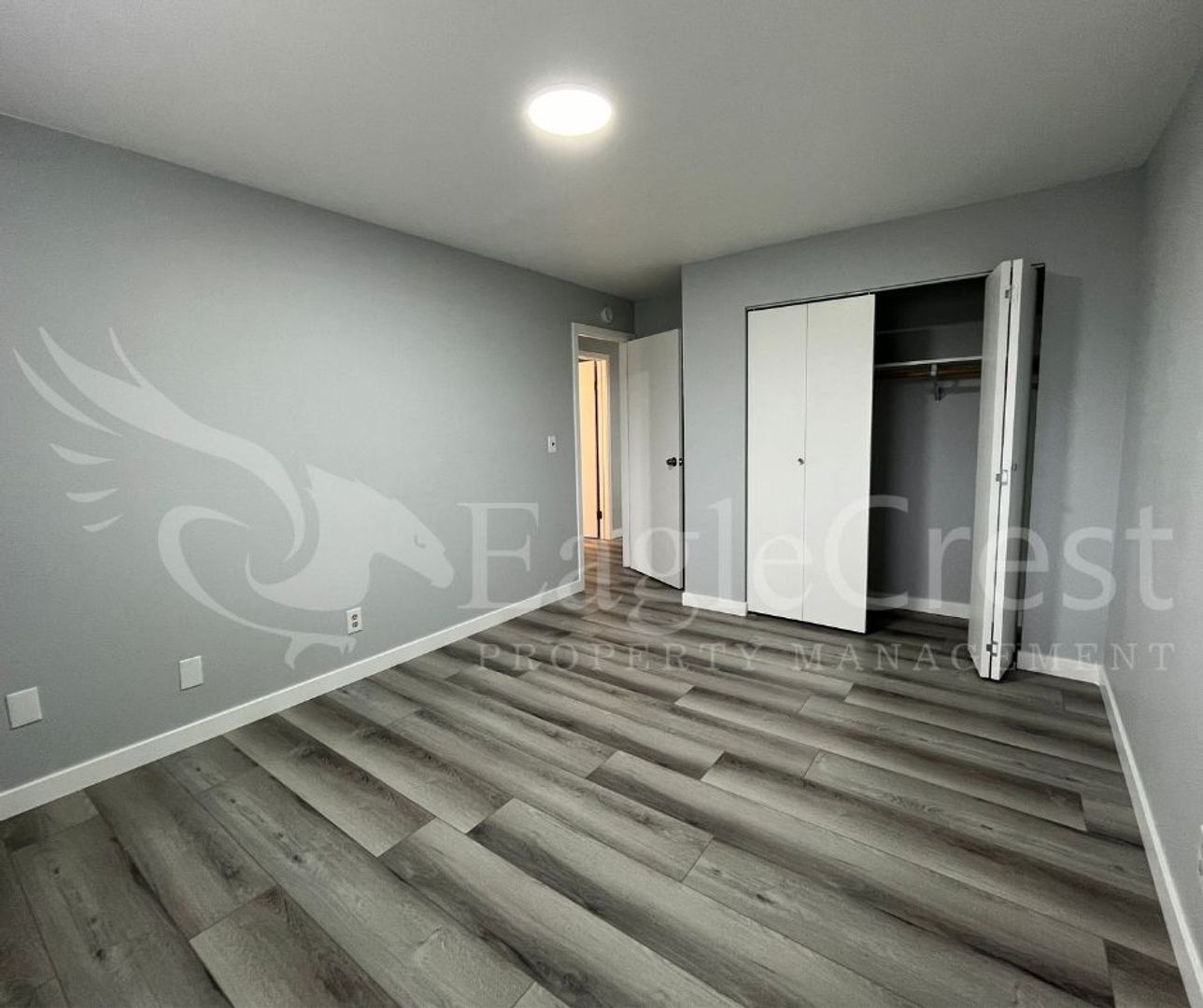 Building Photo - 17/19 S. Roosevelt