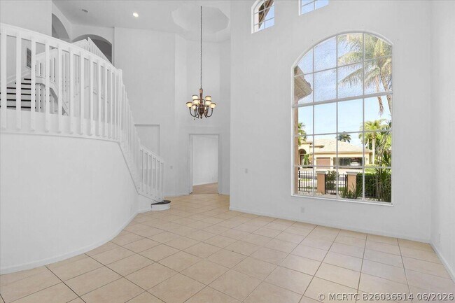Building Photo - 1831 Waldorf Dr