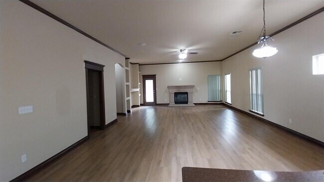 Building Photo - 4304 NW 164th Terrace