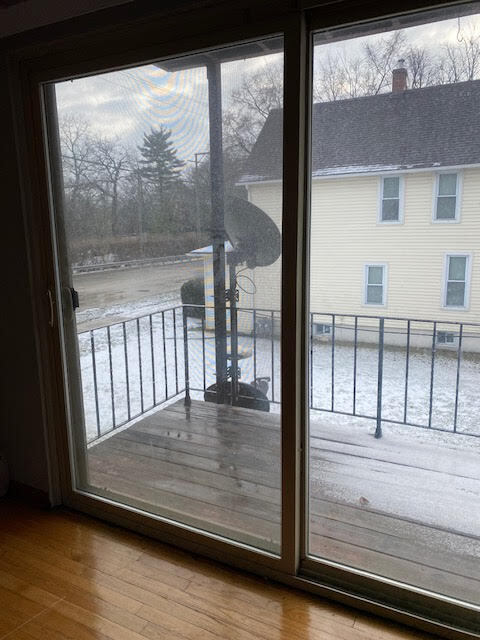 Building Photo - 1653 Oakwood Ave